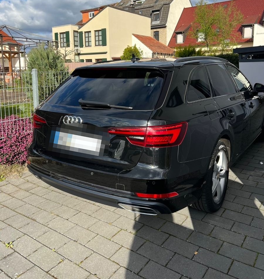 Audi A4 35 TDI S tronic Avant - foto 2