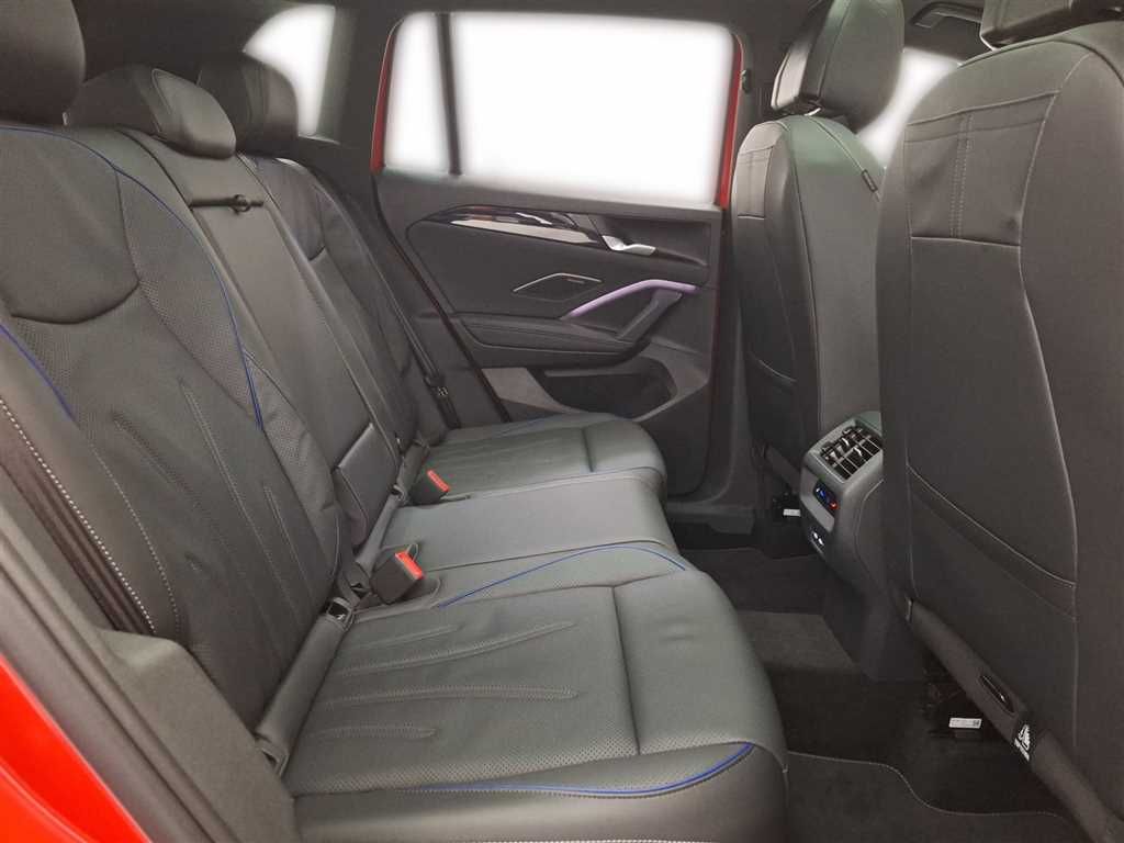 Volkswagen Tiguan R-Line 1.4 eHybrid DSG Navi Leder Pano foto 22