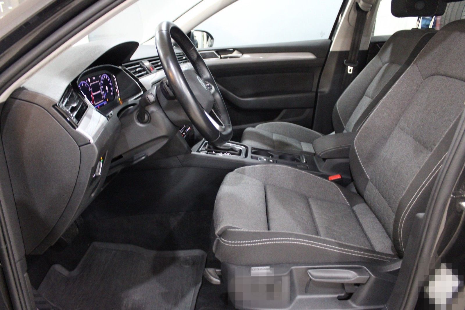 Volkswagen Passat Variant Business *AHK/KAMERA/CAR-PLAY* foto 10