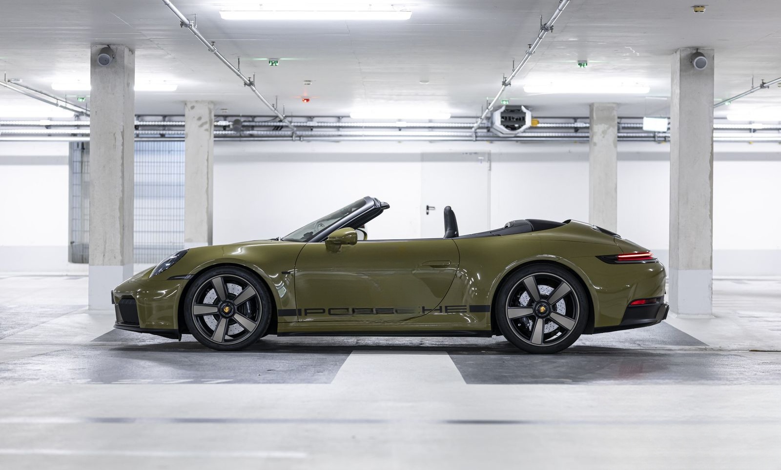 Porsche 911 992 GTS Spirit 70 |Inno|Lift|Clubleder|Bose| foto 3