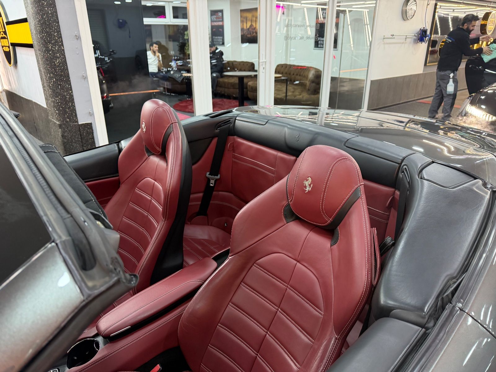 Ferrari California 3.9 V8 T 4-Sitzer/TOP/SERVICE /CARBON foto 12