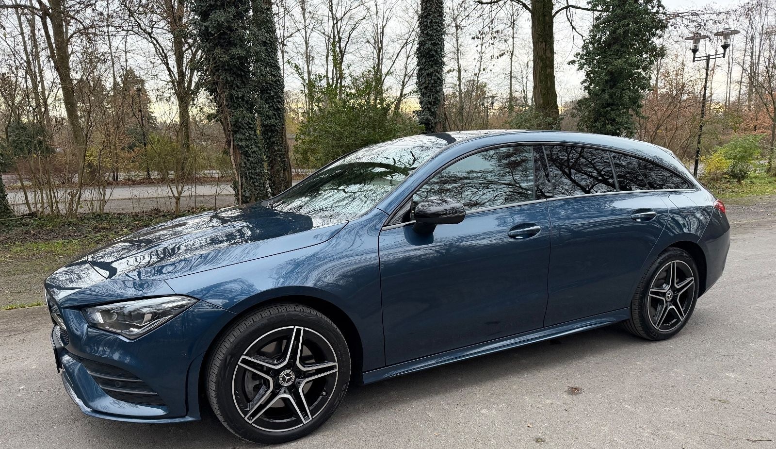 Mercedes-Benz CLA 250e Shooting Brake AMG-Line Super Optik foto 2