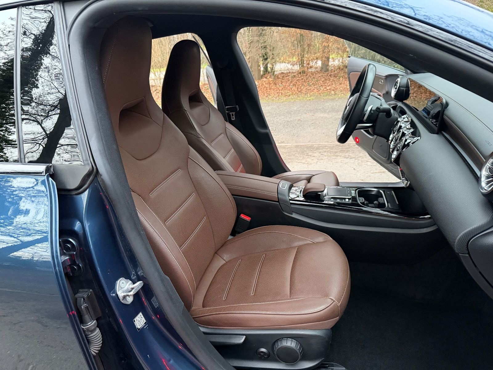 Mercedes-Benz CLA 250e Shooting Brake AMG-Line Super Optik foto 12