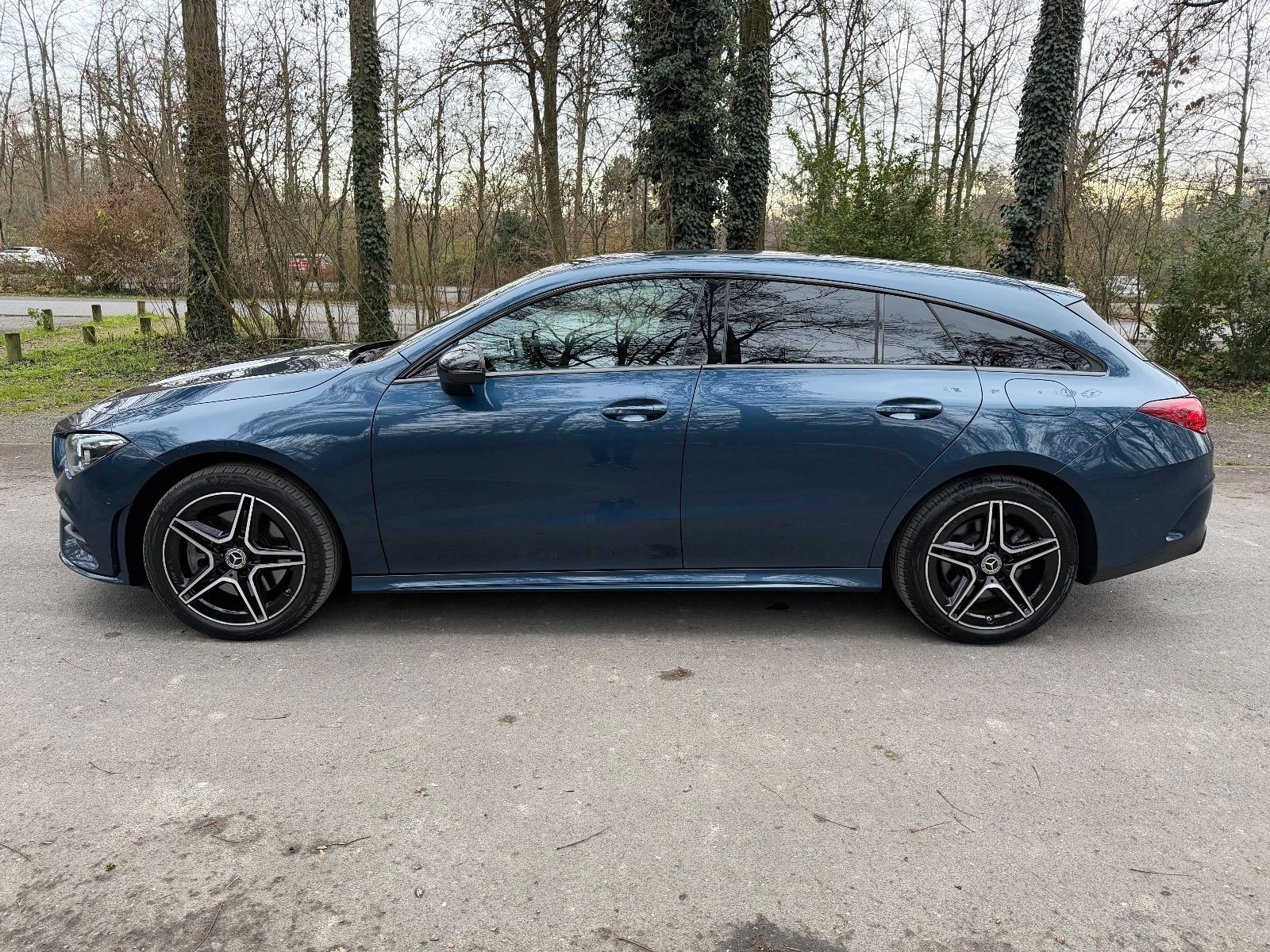 Mercedes-Benz CLA 250e Shooting Brake AMG-Line Super Optik foto 10