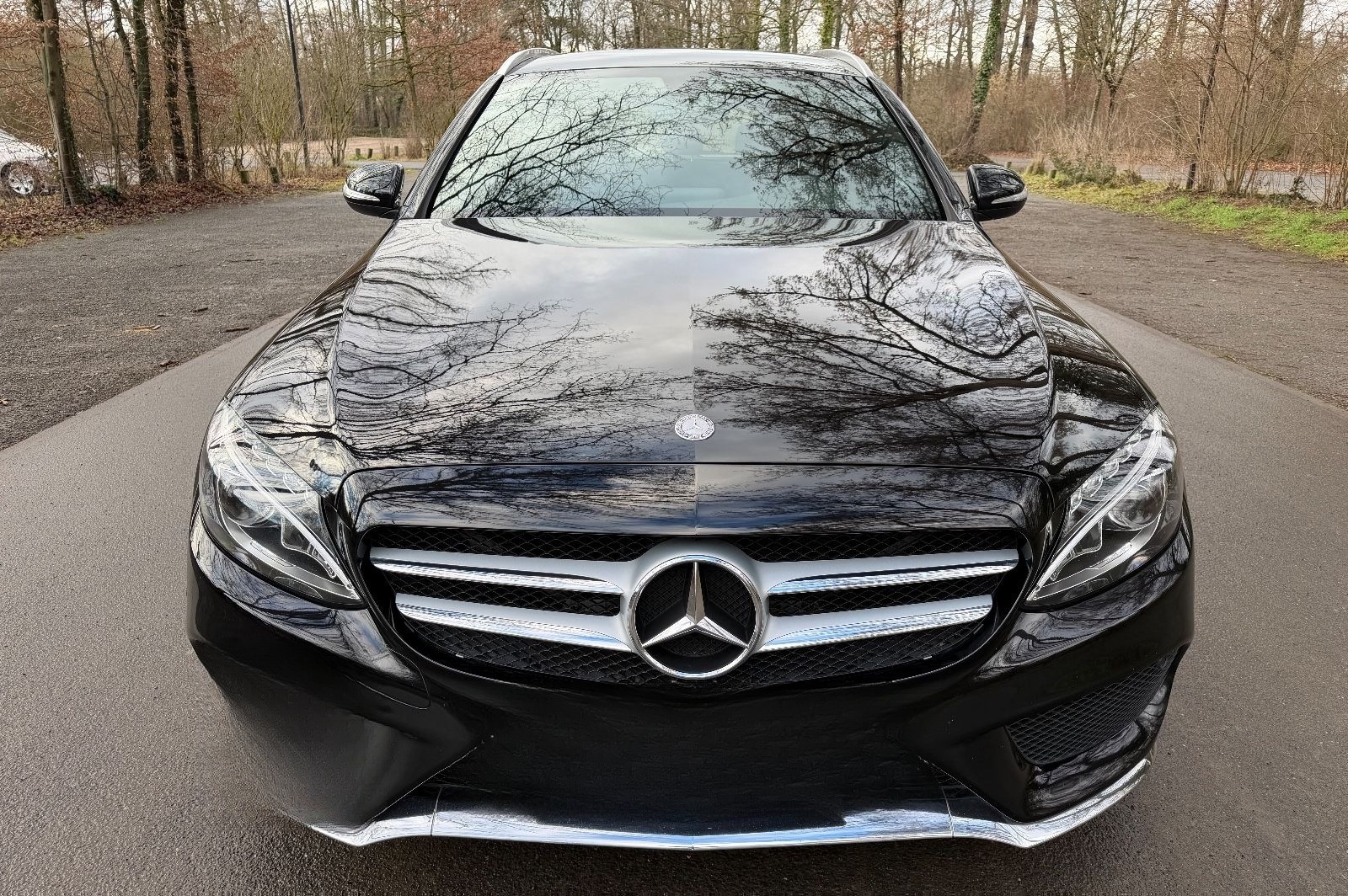 Mercedes-Benz C 200 T CGI AMG Line Automatik wenig km foto 4