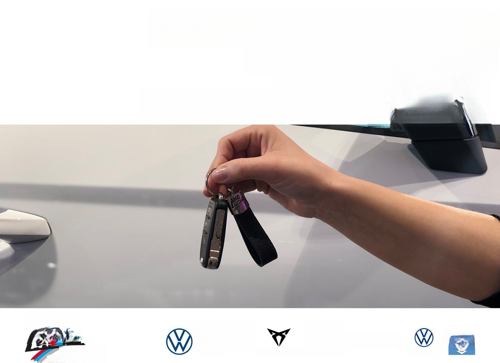 Volkswagen Passat Variant 2.0 TDI DSG R-Line  LED Navi Head foto 16