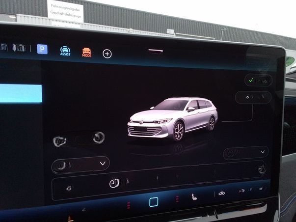 Volkswagen Passat Variant 2.0 TDI DSG R-Line  LED Navi Head foto 7