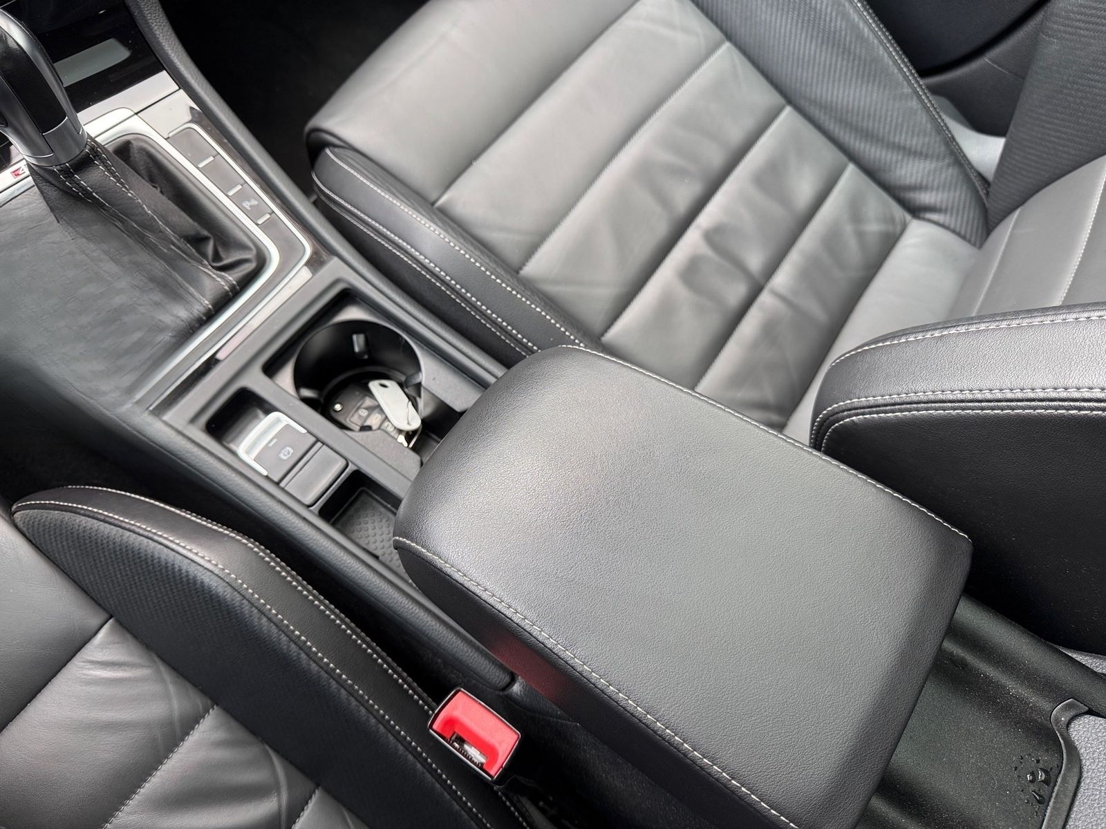 Volkswagen Golf VII 2.0 R BMT 4Motion Bi-Xenon ACC DAB PDC foto 31