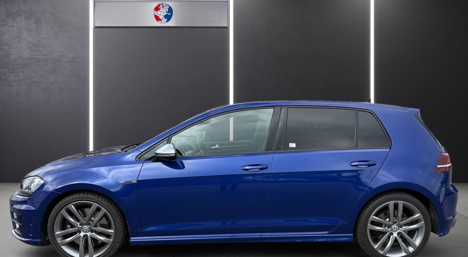 Volkswagen Golf VII 2.0 R BMT 4Motion Bi-Xenon ACC DAB PDC foto 6