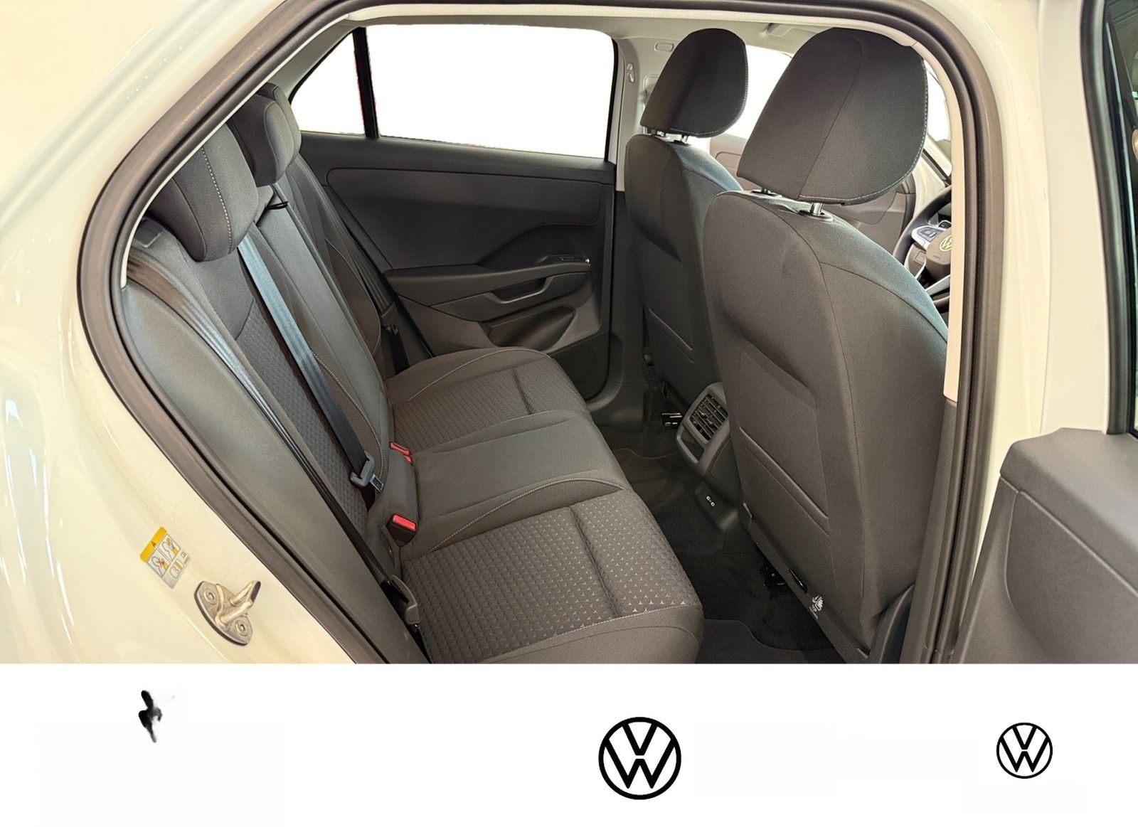 Volkswagen T-Roc Life 1.5 l eTSI OPF 85 kW (116 PS) PARKASS foto 13