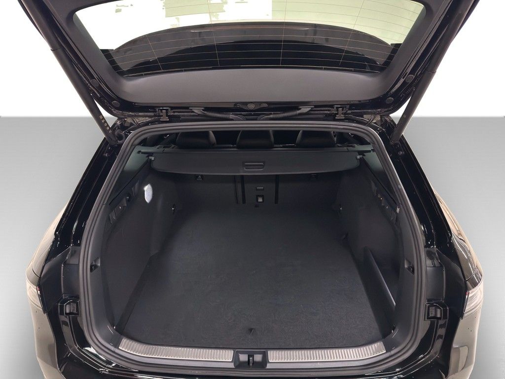 Volkswagen Passat Variant e-Hybrid 1.5 TSI DSG R-Line DCC A foto 9