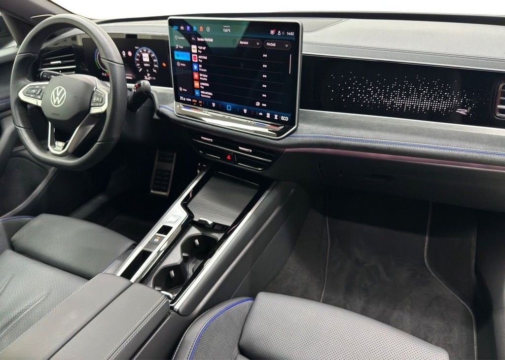 Volkswagen Passat Variant e-Hybrid 1.5 TSI DSG R-Line DCC A foto 10