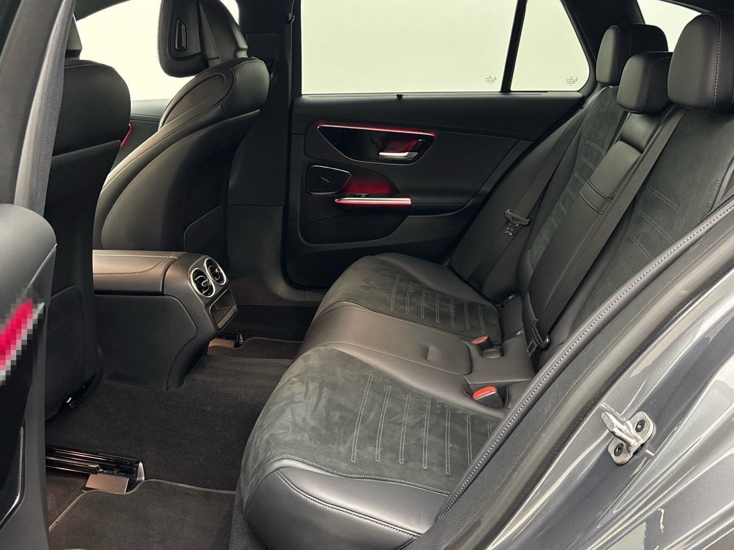 Mercedes-Benz C 300 T d AMG Line Night Panorama Head-Up 360°K foto 15