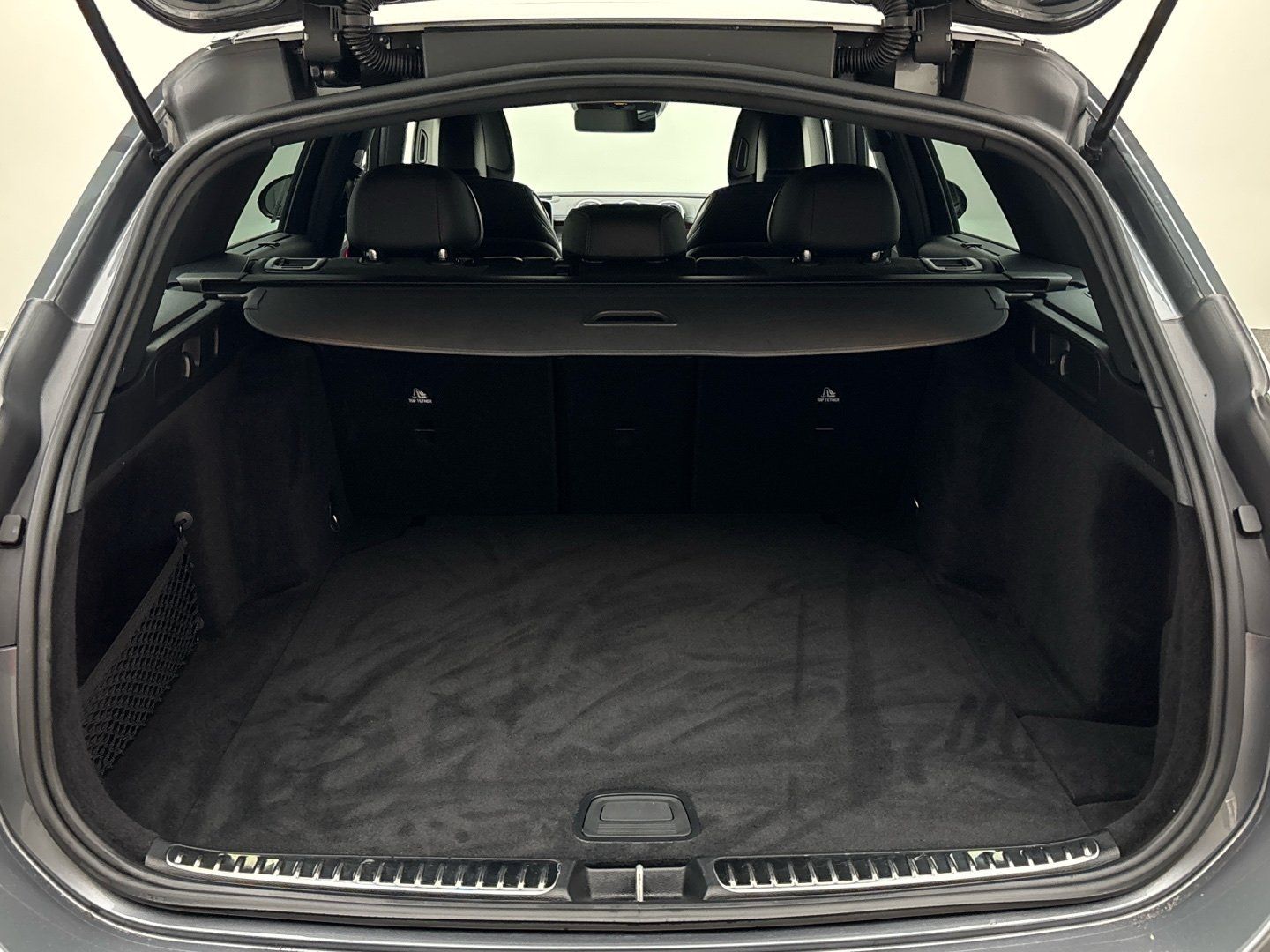 Mercedes-Benz C 300 T d AMG Line Night Panorama Head-Up 360°K foto 17