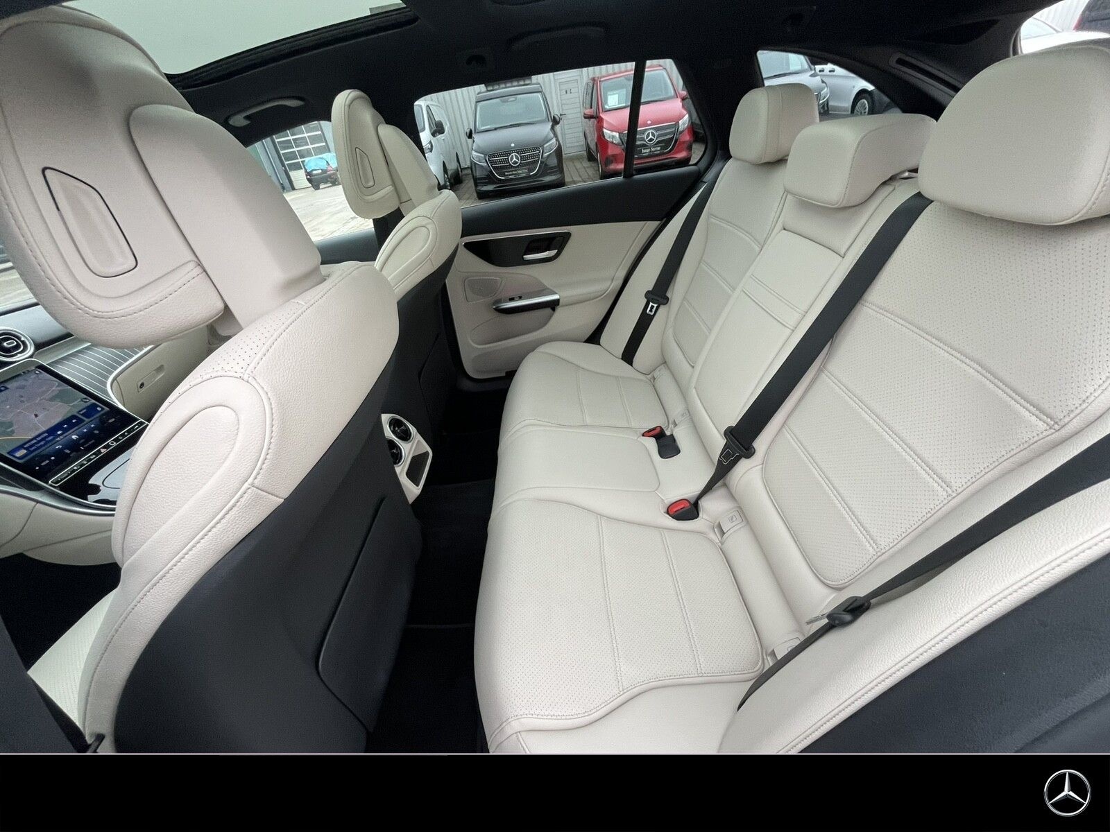 Mercedes-Benz C 220 T d 4M Avantgarde Pano 360° Standh. NP76 foto 17