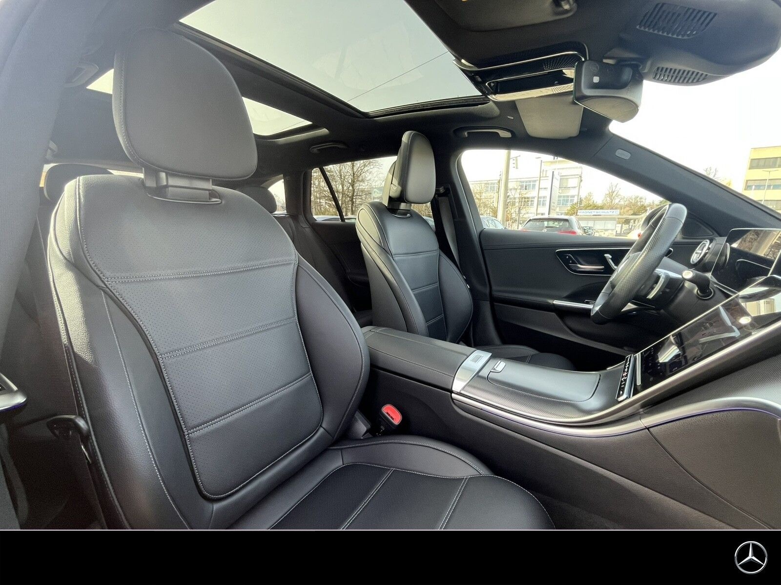 Mercedes-Benz C 300 T de AMG Night MASSAGE Pano AHK 360° NP86 foto 17