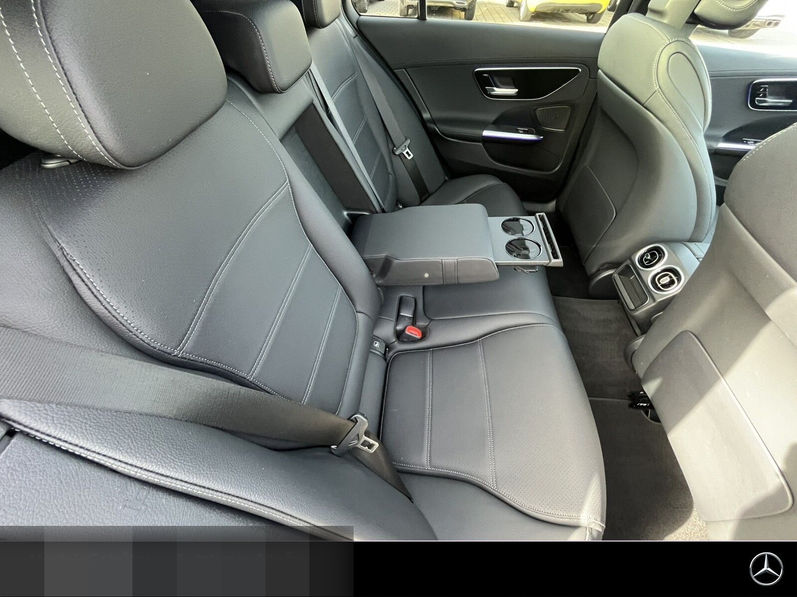 Mercedes-Benz C 300 T de AMG Night MASSAGE Pano AHK 360° NP86 foto 18