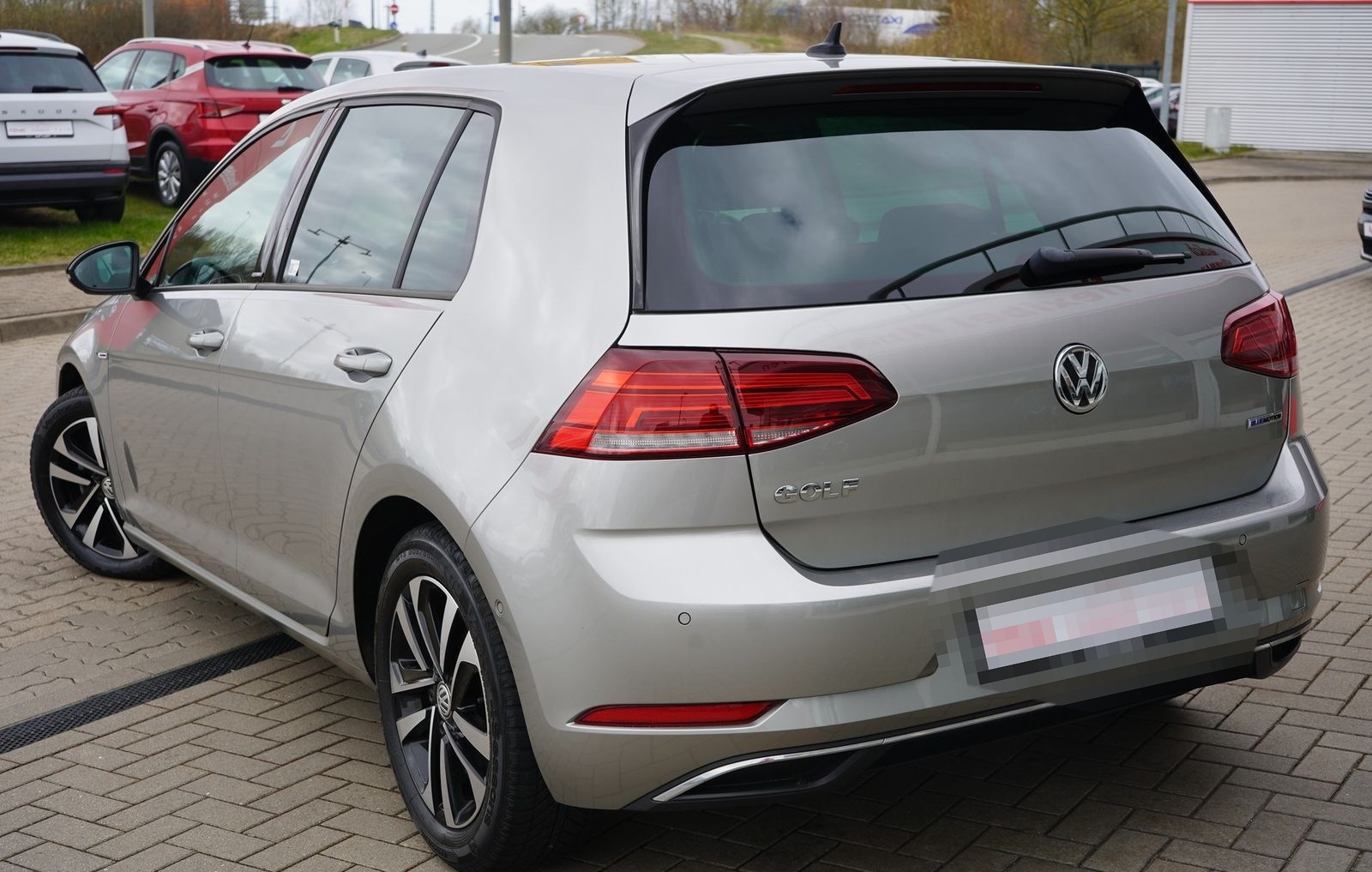 Volkswagen Golf VII 1.5 16V TSI IQ.DRIVE Navi ACC AHK USB foto 3