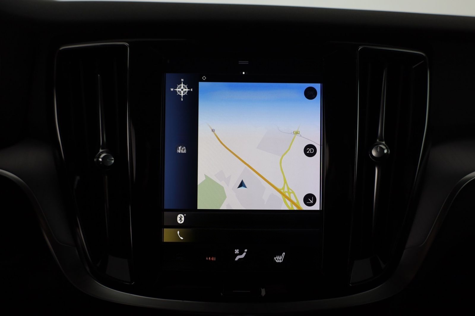 Volvo V60 2.0 Momentum LED Navi Kamera Teilleder PDC foto 11