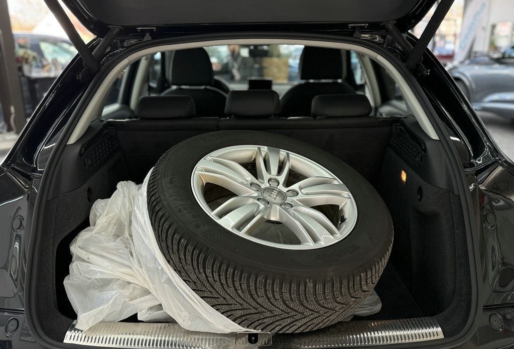 Audi Q3 1.4 TFSI S-Line, 2.Hand, LED, Navi, Kamera foto 4