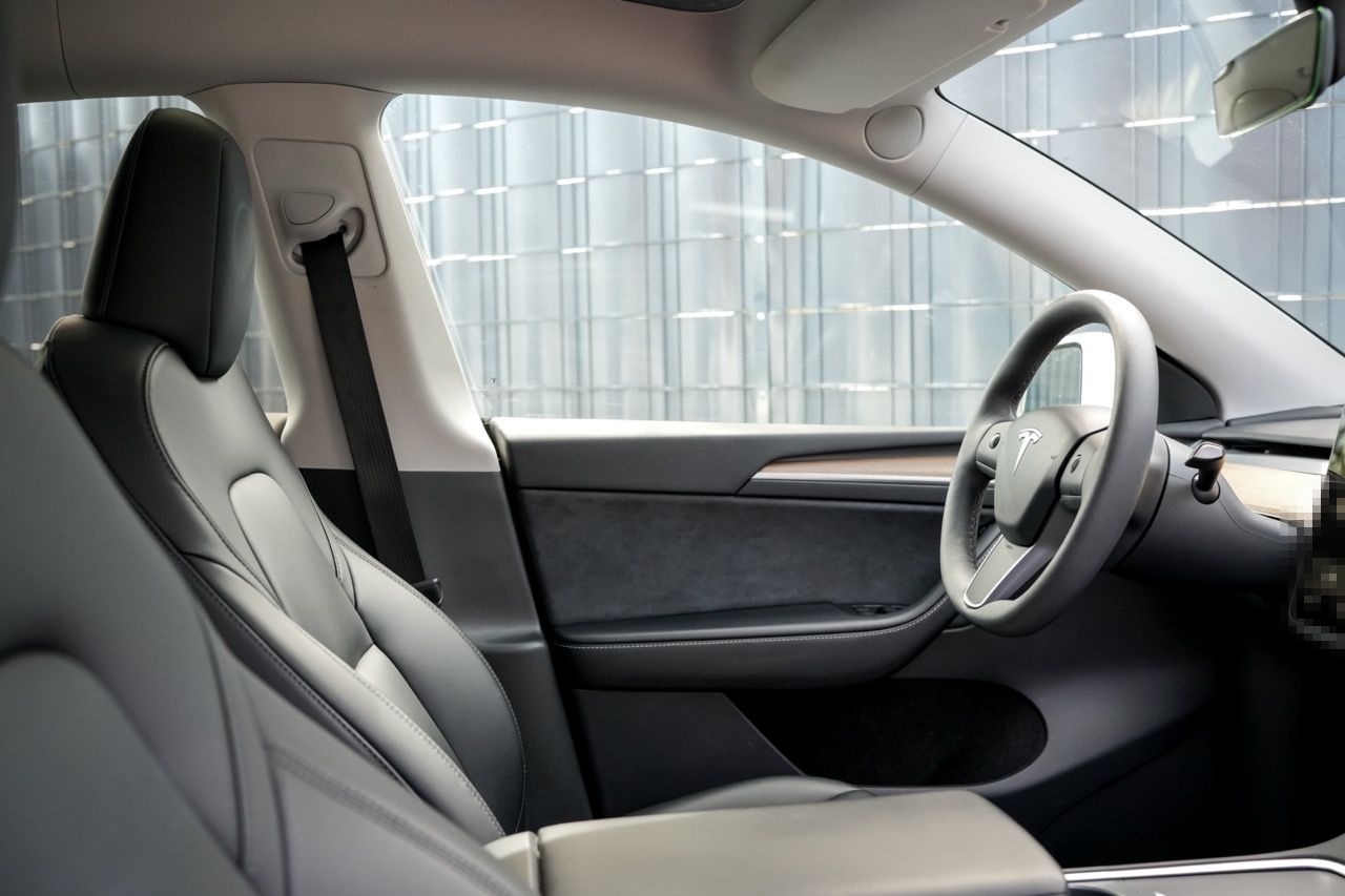 Tesla Model Y Long Range Dual Motor AWD*AHK*GARANTIE* foto 12