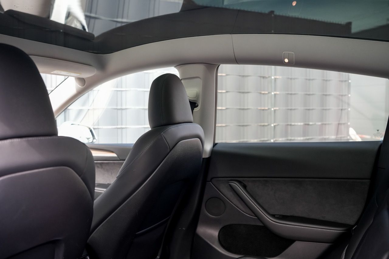 Tesla Model Y Long Range Dual Motor AWD*AHK*GARANTIE* foto 13