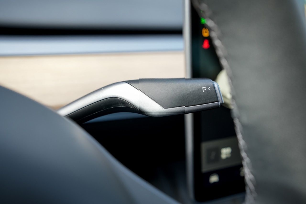 Tesla Model Y Long Range Dual Motor AWD*AHK*GARANTIE* foto 18