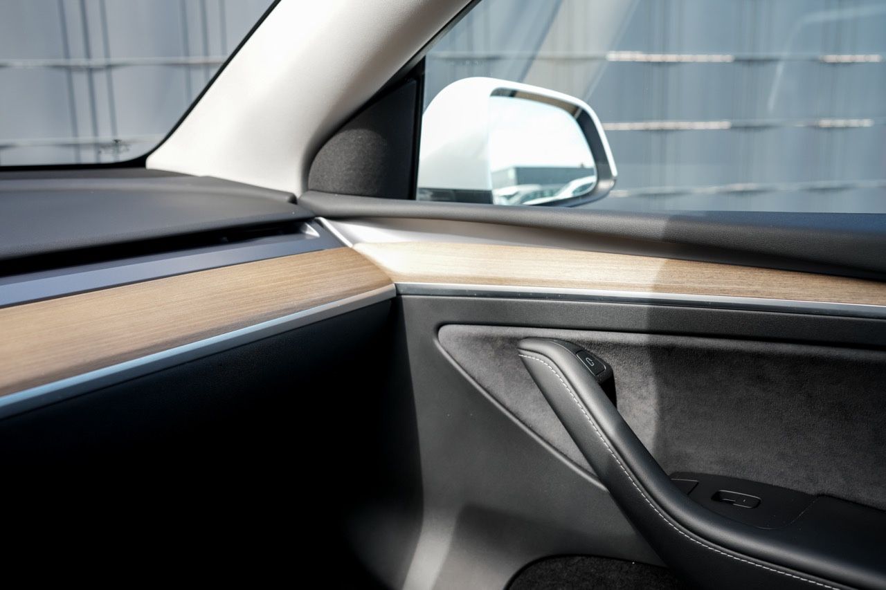 Tesla Model Y Long Range Dual Motor AWD*AHK*GARANTIE* foto 19