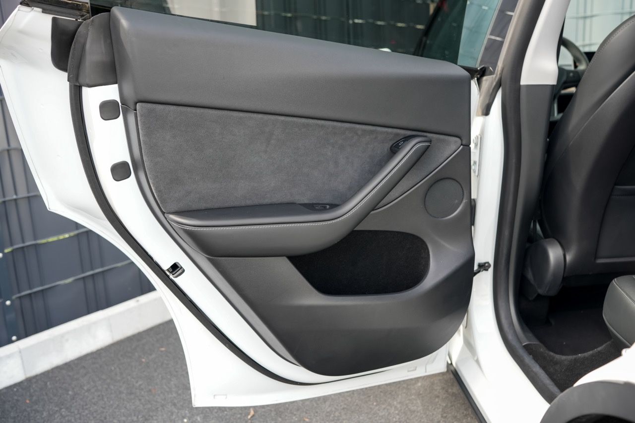 Tesla Model Y Long Range Dual Motor AWD*AHK*GARANTIE* foto 9