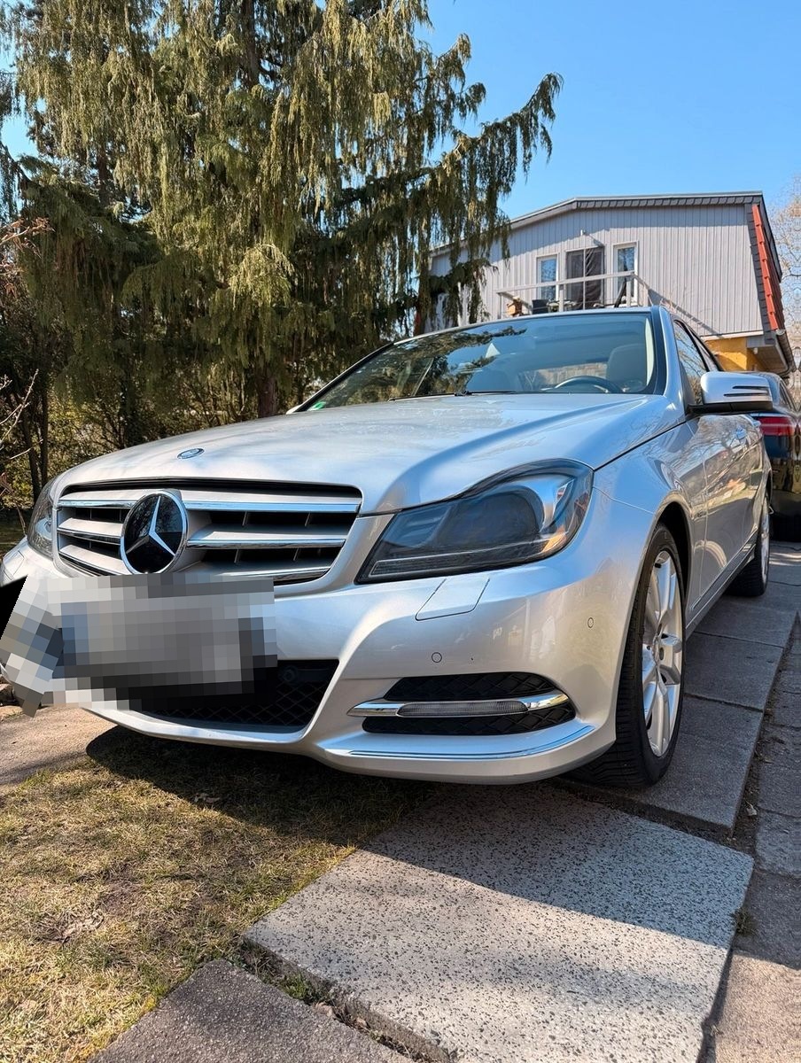 Mercedes-Benz Mercedes Benz C350 4Matic, Totw, H&K, Kame... foto 2