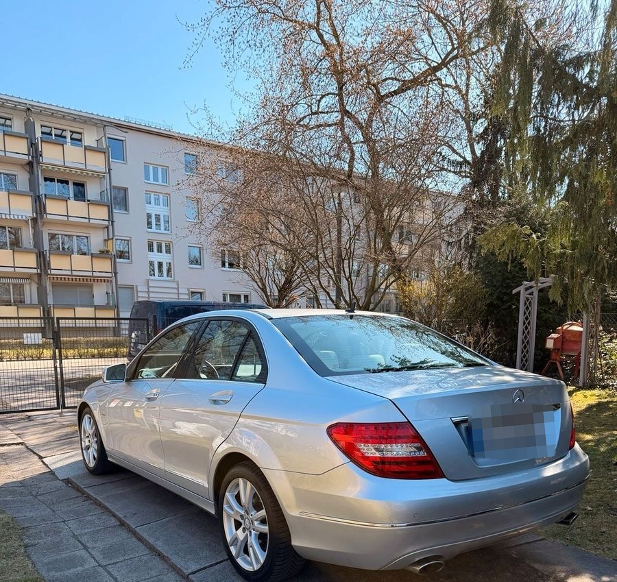 Mercedes-Benz Mercedes Benz C350 4Matic, Totw, H&K, Kame... foto 4