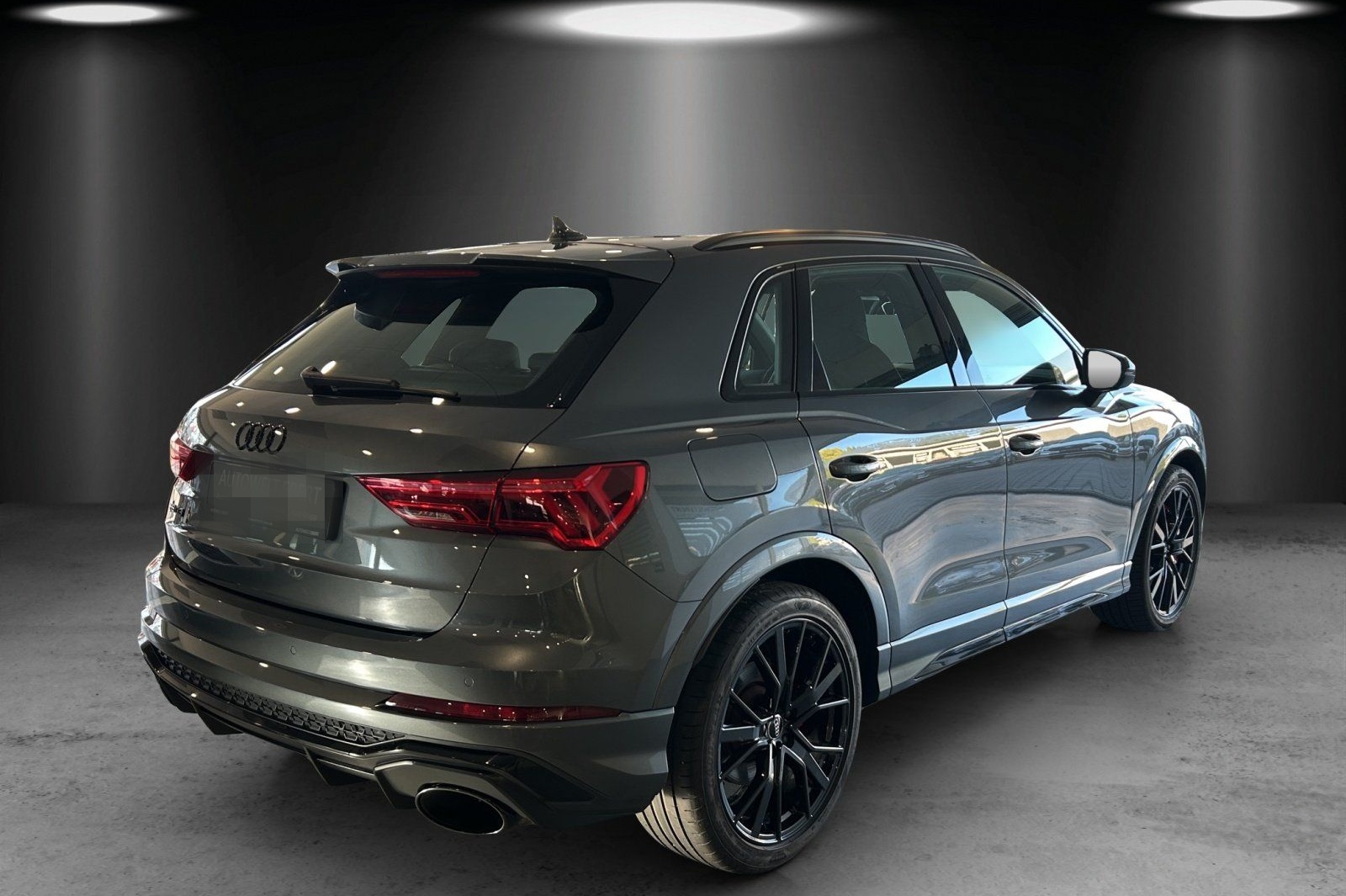 Audi RS Q3 quattro foto 5