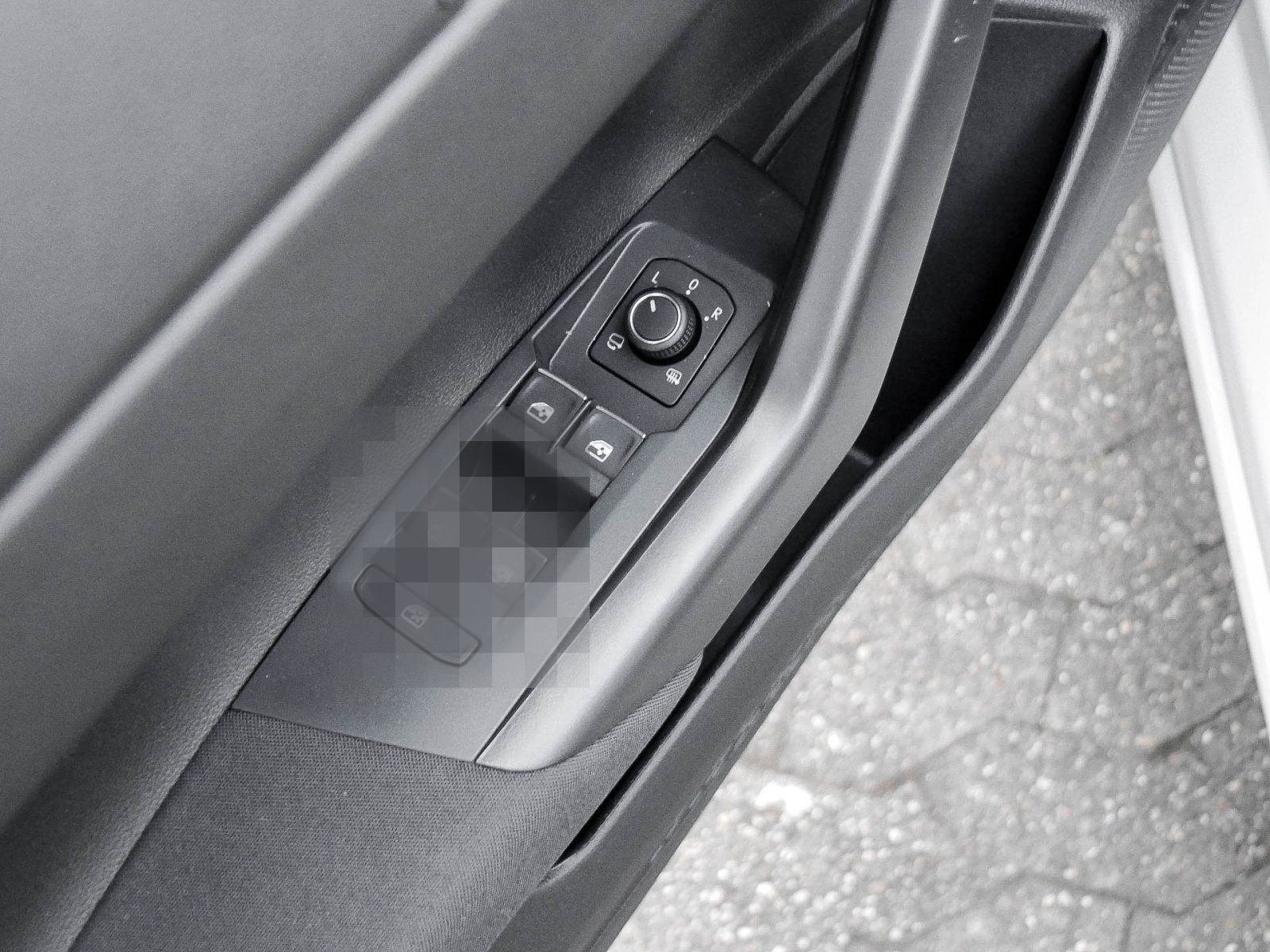 Volkswagen Taigo R-Line 1.5 TSI DSG IQ.Light Navi AHK Trave foto 13