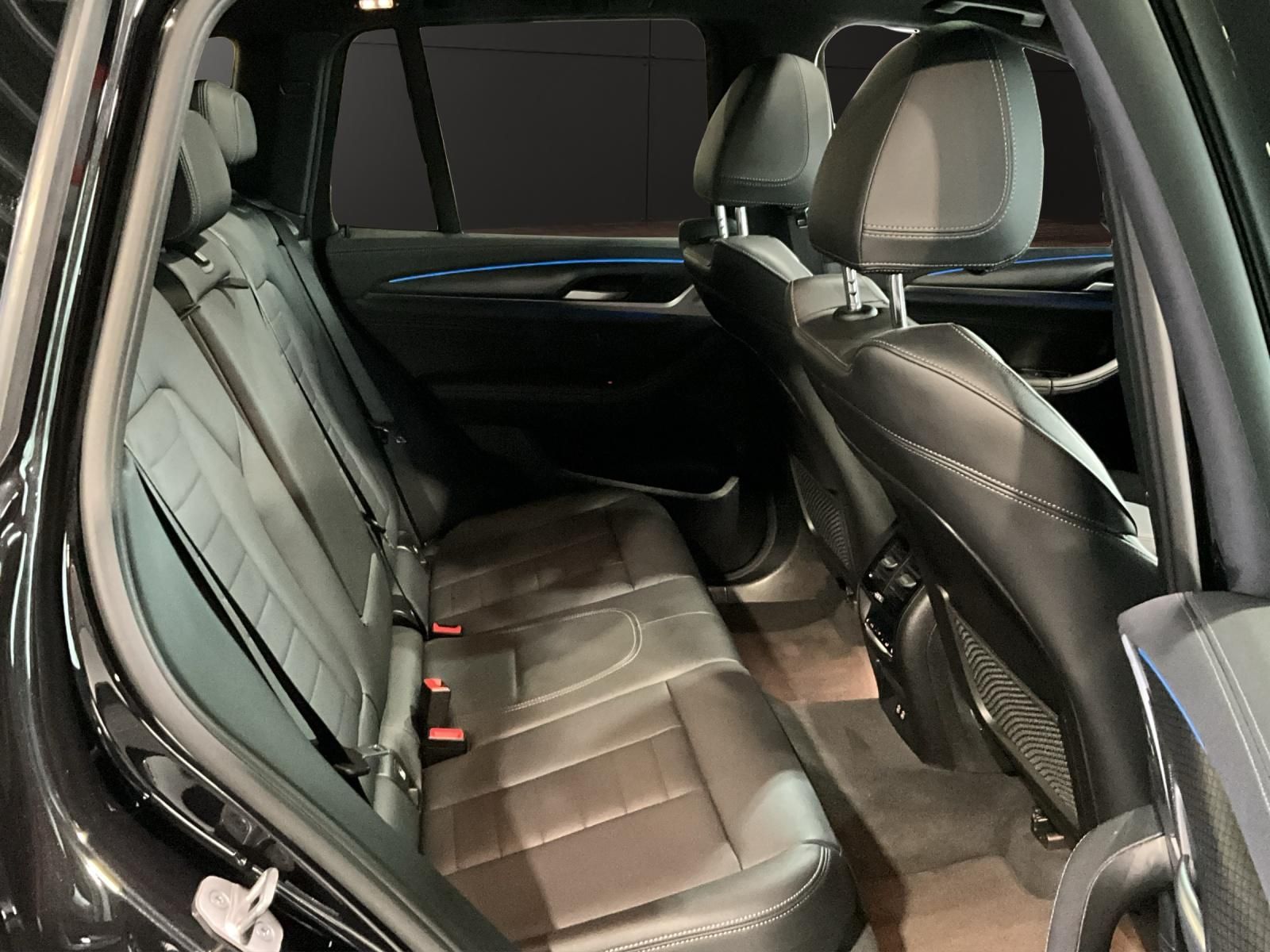 BMW X3 xDrive30e M-Sport*Laser*Headup*AHK*Pano*GRA* foto 18