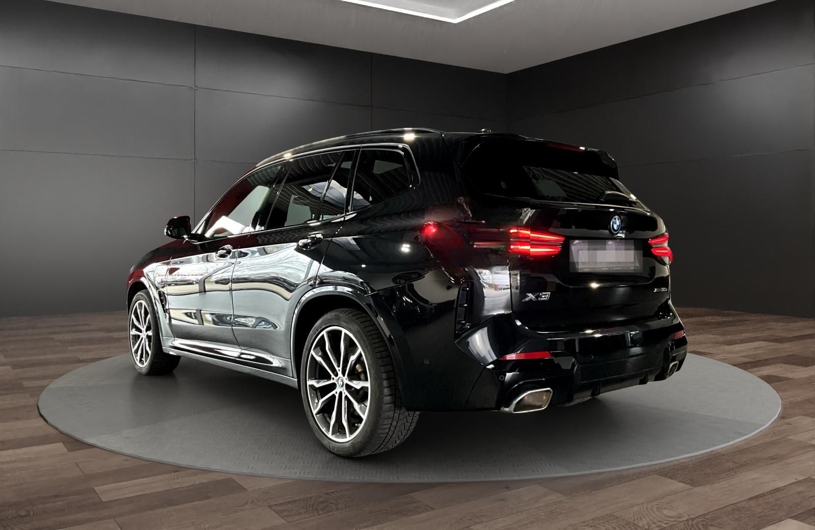 BMW X3 xDrive30e M-Sport*Laser*Headup*AHK*Pano*GRA* foto 6