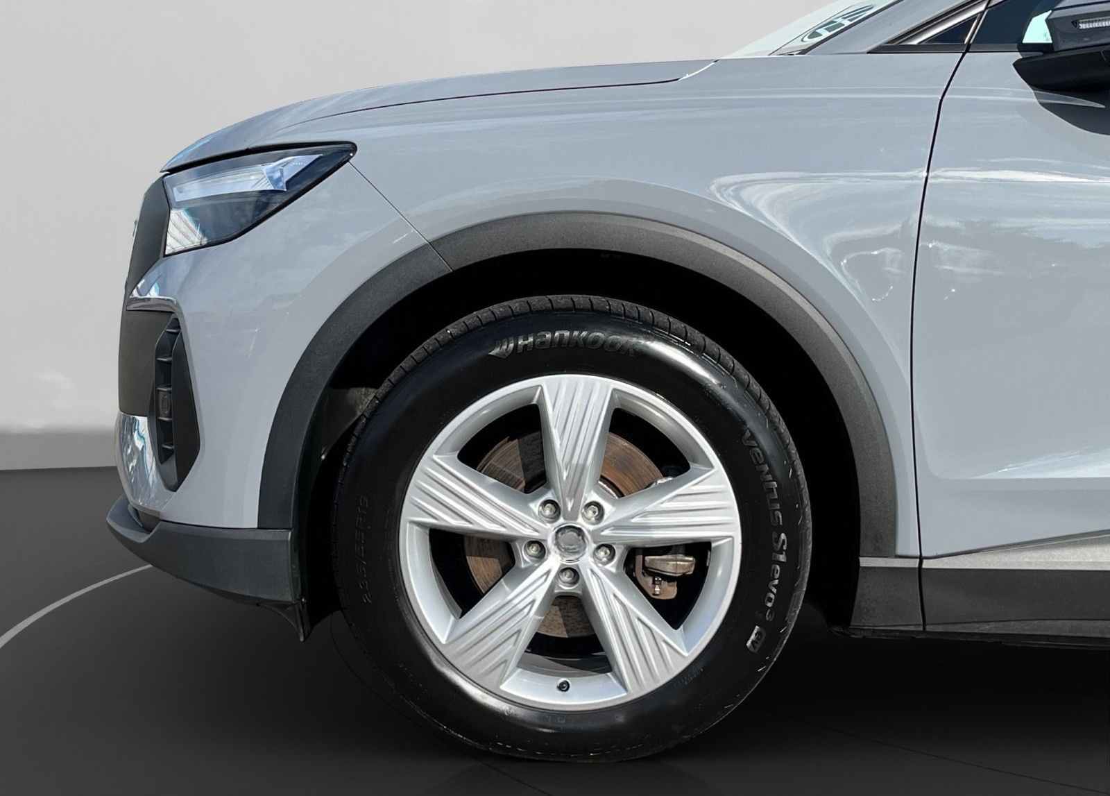 Audi Q4 35 e-tron Sportback LED+Alu+Sthz+SH+PDC+CCS foto 11