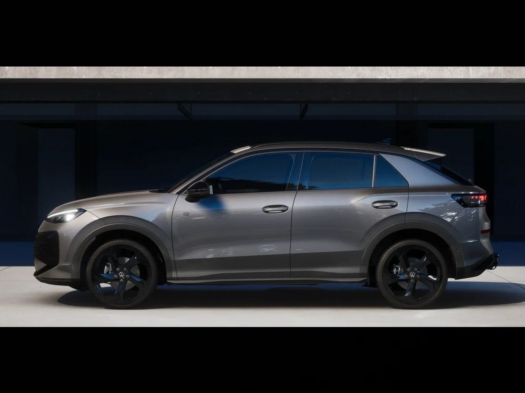 Volkswagen T-Roc 1.5 eTSI DSG R-Line BLACK STYLE | PANO | foto 3