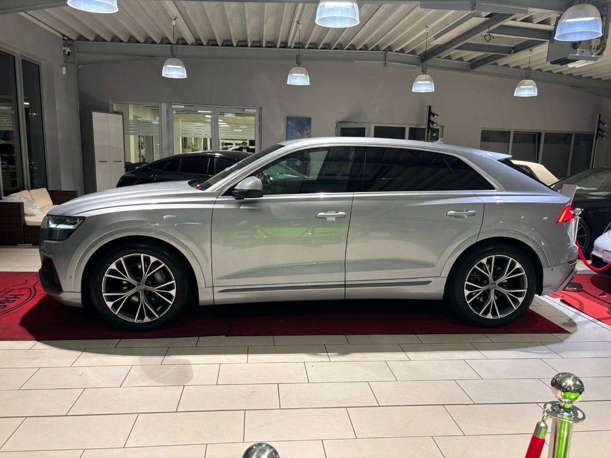 Audi Q8 50 TDI quattro S-LINE AHK STANDHEIZ foto 2