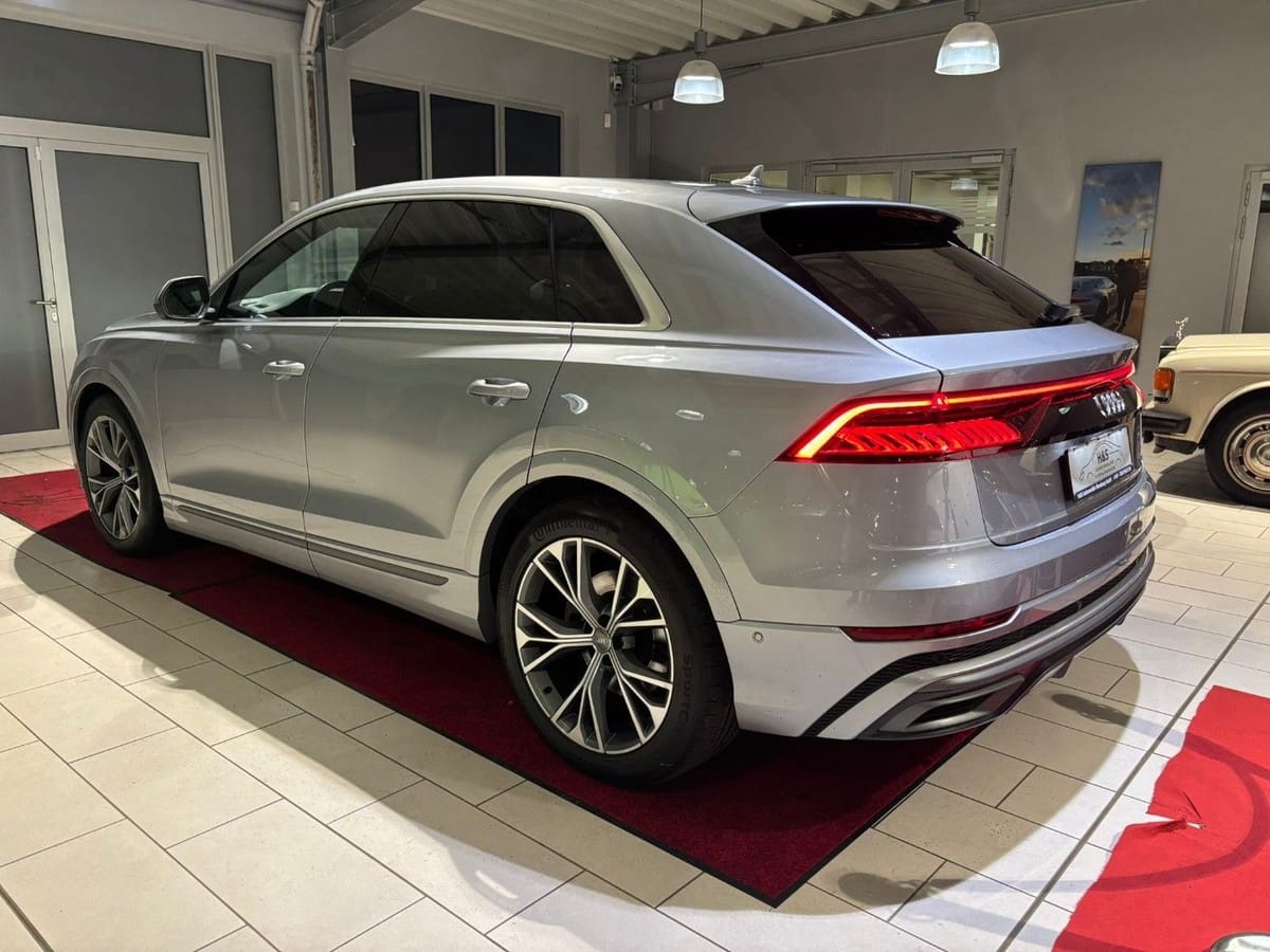 Audi Q8 50 TDI quattro S-LINE AHK STANDHEIZ foto 3