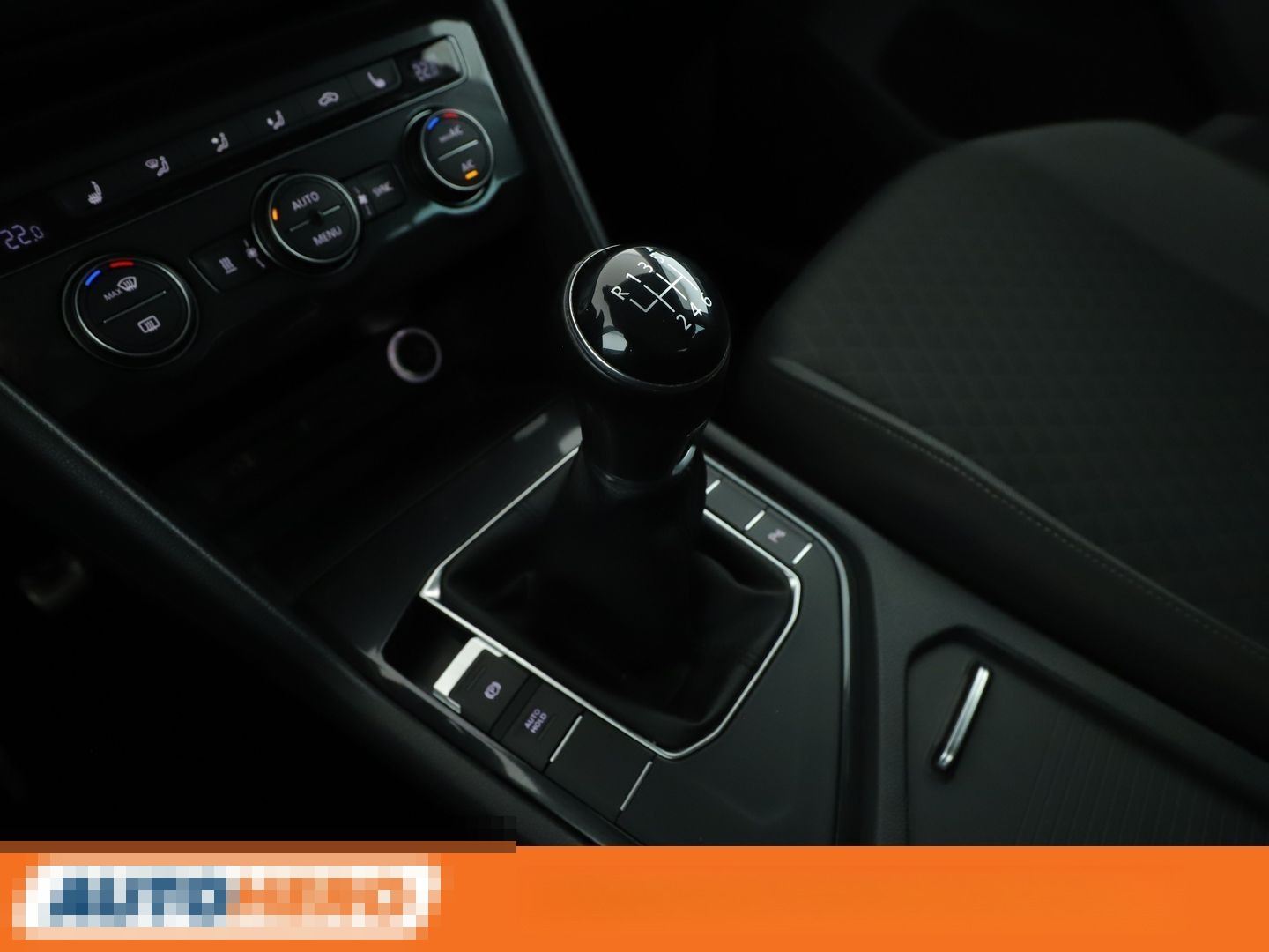 Volkswagen Tiguan 2.0 TDI Comfortline BM*NAVI*LED*PDC*SHZ* foto 23