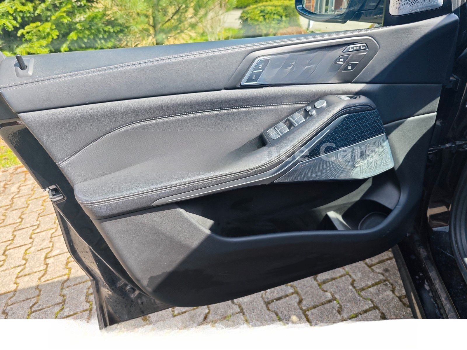 BMW X7 M50i*6-Sitzer*Pano*AHK*Fond-Entertainment*TV foto 10
