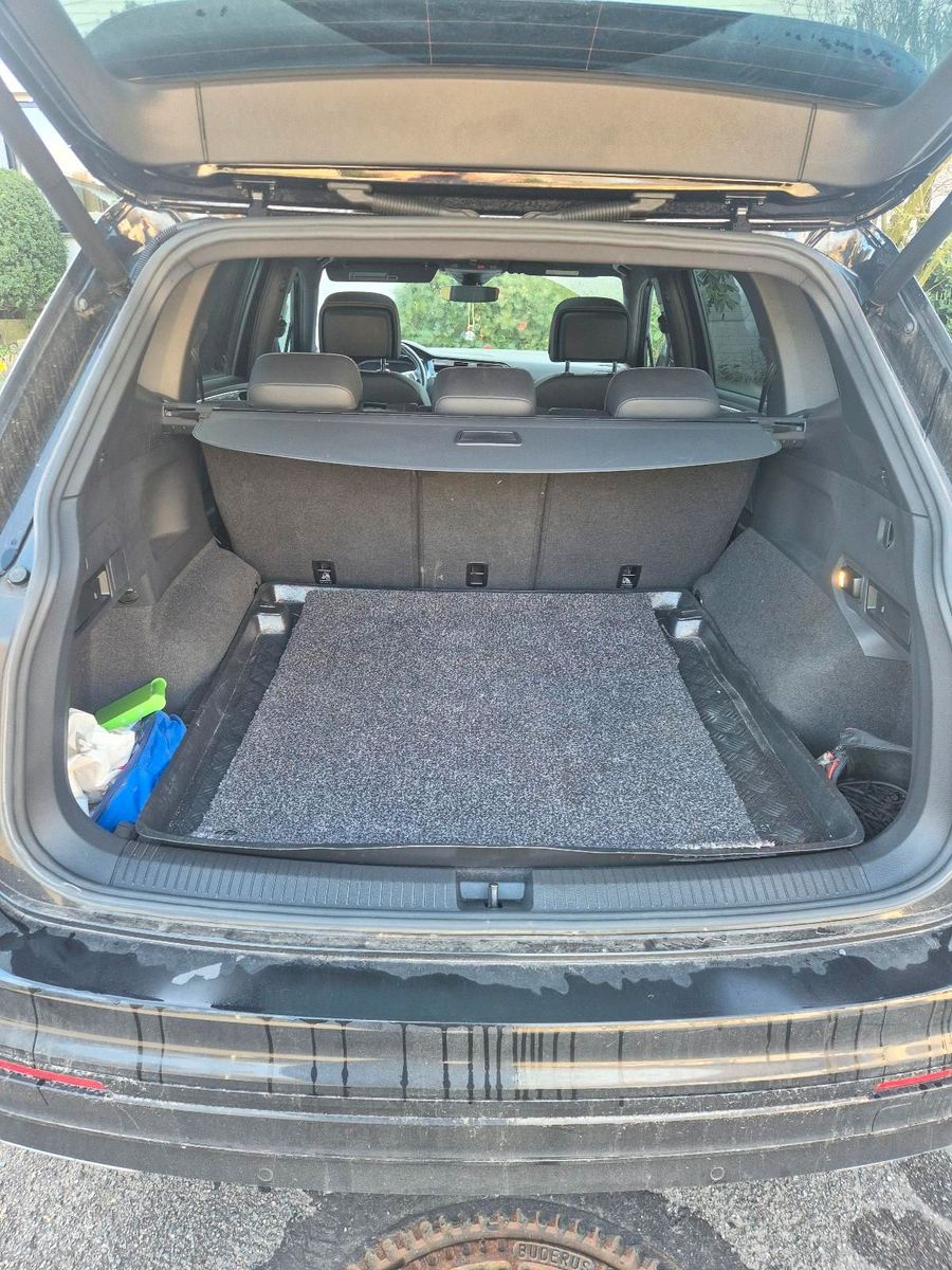 Volkswagen VW Tiguan Allspace R-Line  Black Edition 4... foto 9
