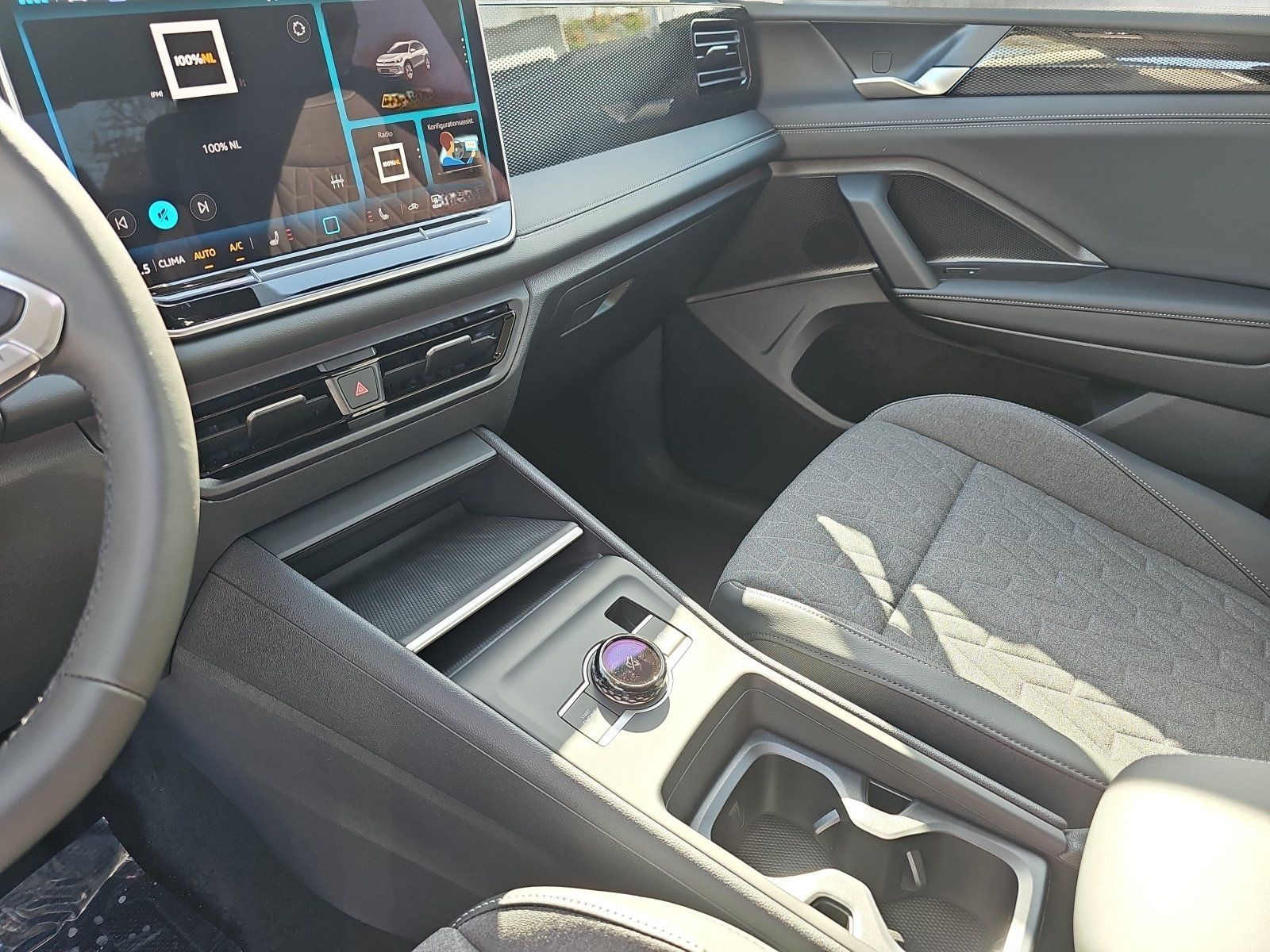 Volkswagen Tiguan  1.5 eTSI  Life Kamera ACC LED AHK foto 19