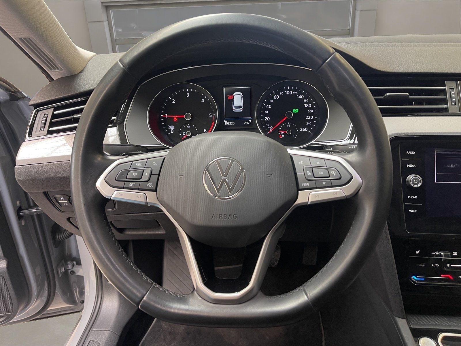 Volkswagen Passat Variant 2.0 TDI BMT Business ACC AHK AUT foto 11
