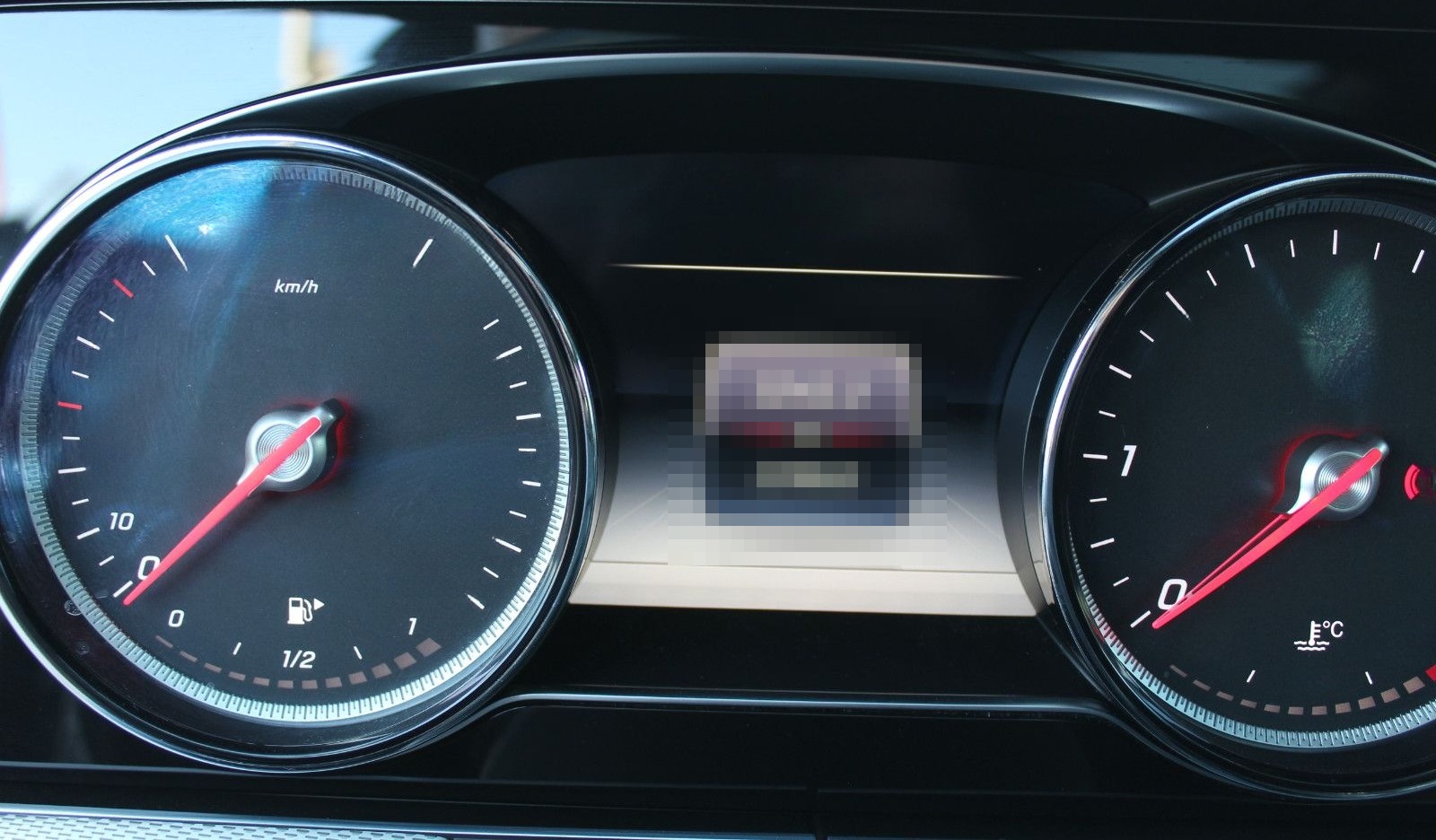 Mercedes-Benz E 220 E T-Modell 4Matic*AMG Line foto 19