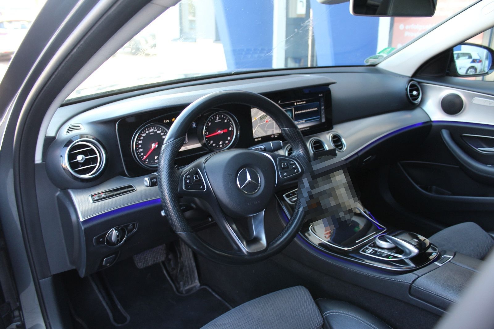 Mercedes-Benz E 220 E T-Modell 4Matic*AMG Line foto 10