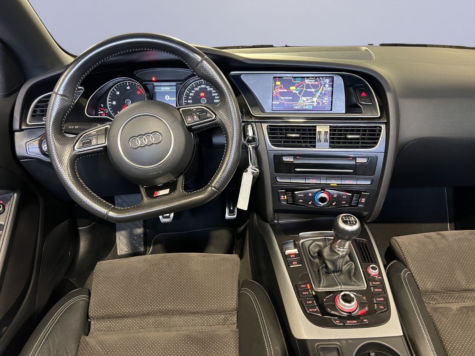 Audi A5 Cabriolet 2.0 TDI  quattro*S-LINE*LED*SPORT* foto 25