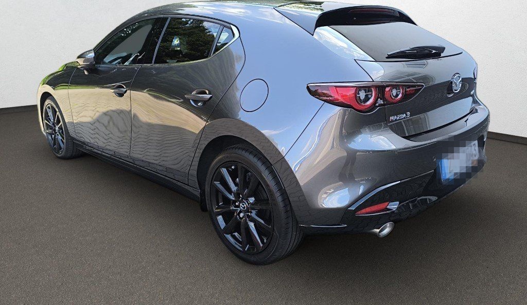Mazda 3 2.0L e-SKYACTIV X Exclusiv-line foto 2