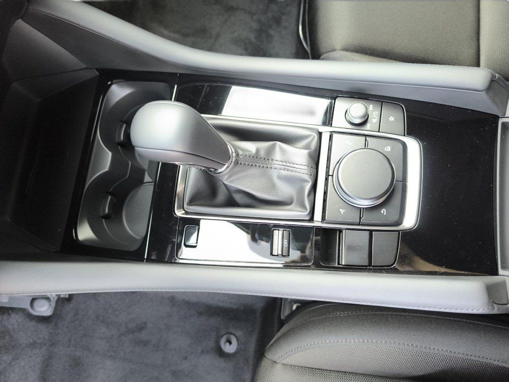 Mazda 3 2.0L e-SKYACTIV X Exclusiv-line foto 12