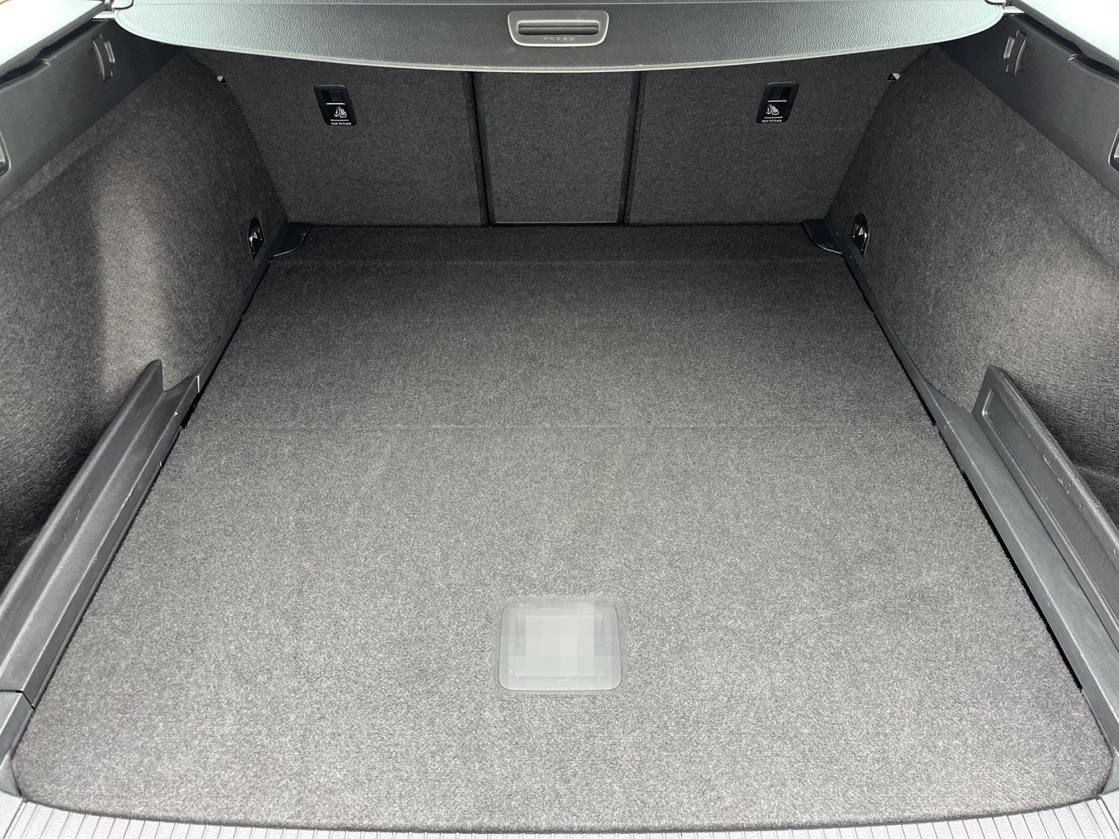 Volkswagen Passat Variant 2.0 TDI DSG Business 172€ m.20% A foto 19